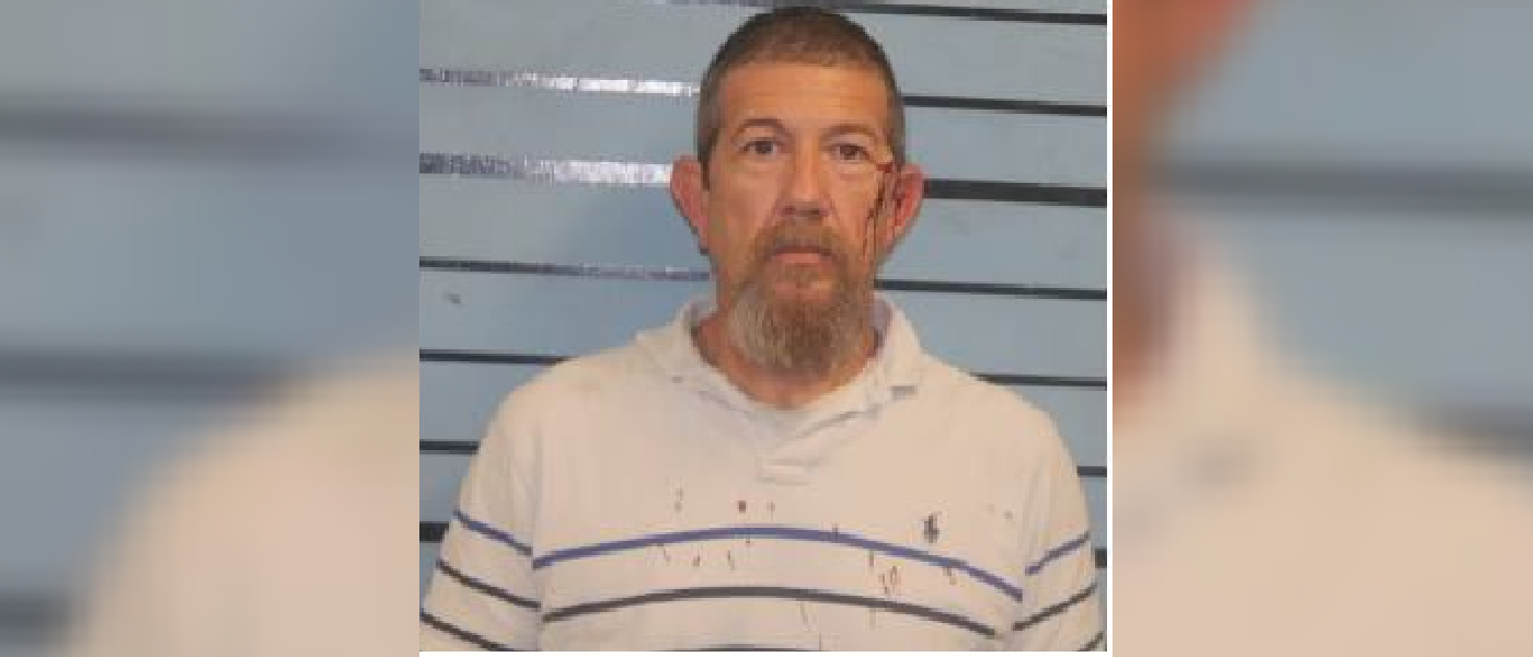 Man arrested for murder following fatal shooting at Del Rio convenience ...