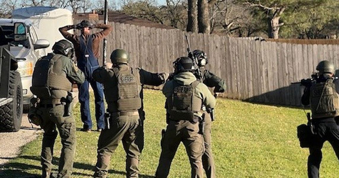 Johnson County SWAT arrests man for shooting at off-duty officer ...