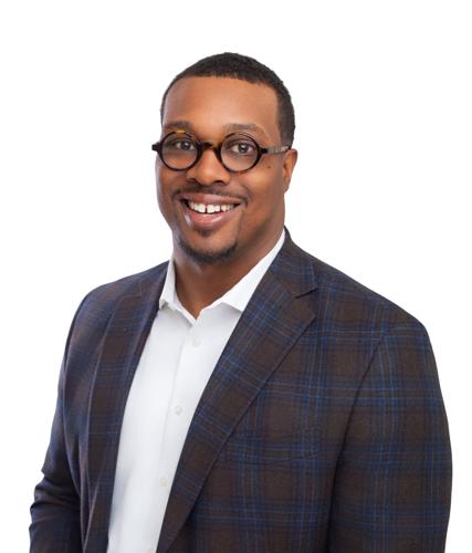 Headshot Derrick_Moore-4212 white.jpg