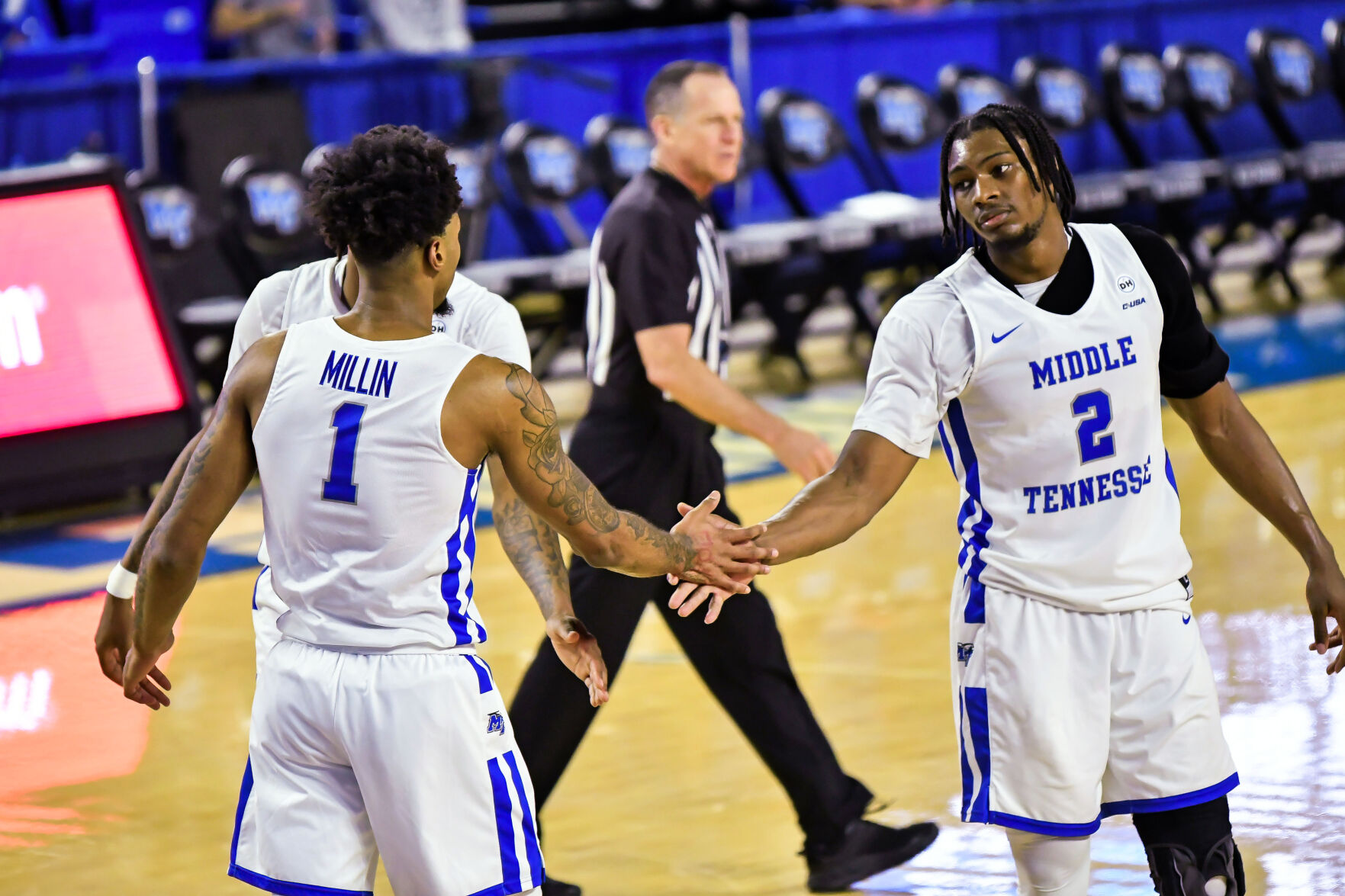 Mtsu basketball deals