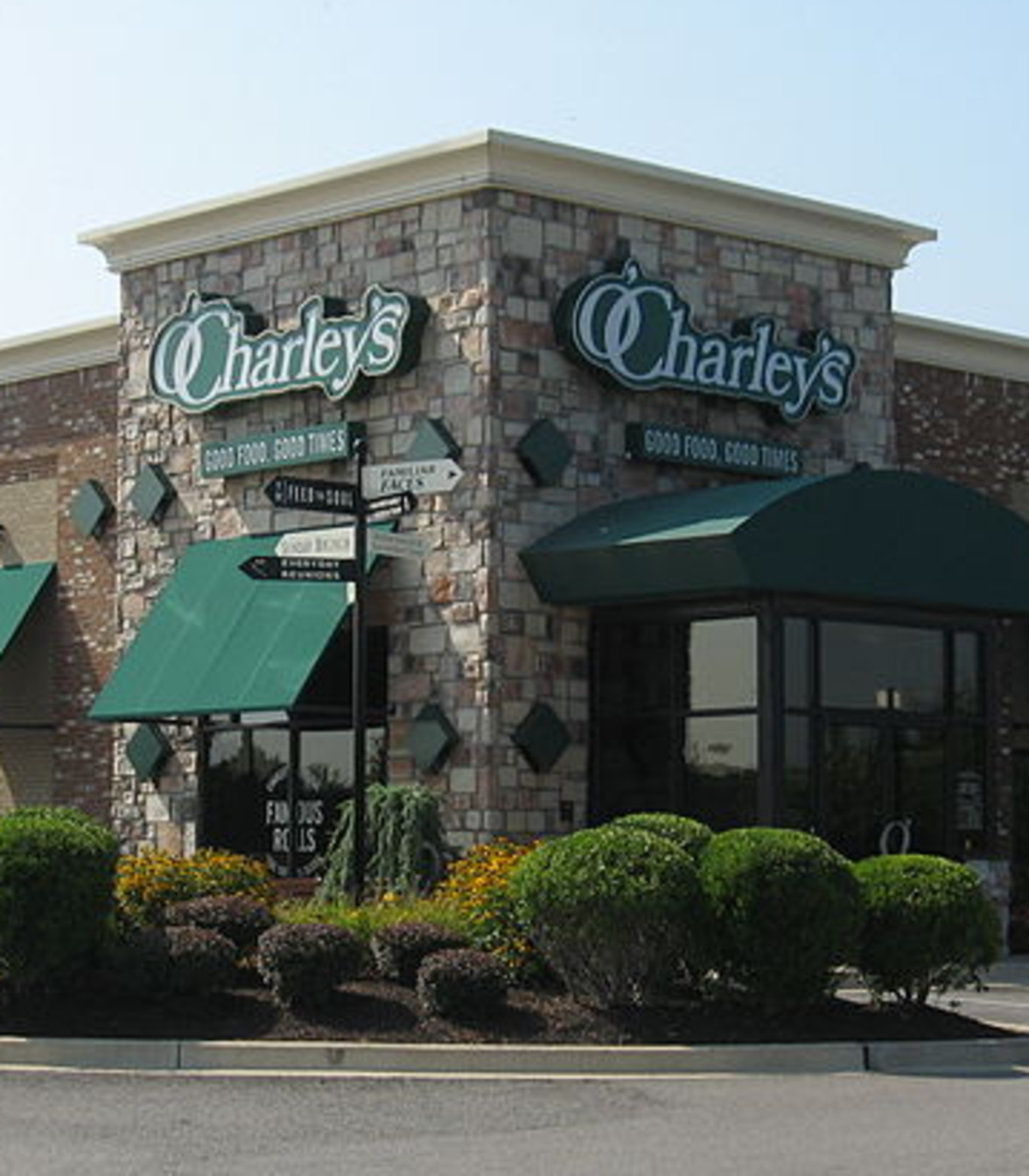 O'Charley's shuts more than a dozen locations