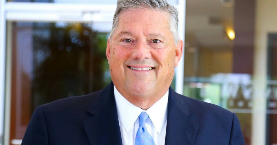 Airport board member Bill Freeman steps down - Vimarsana News