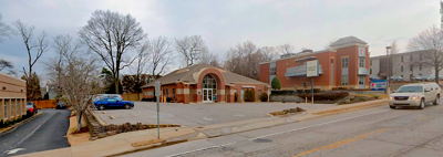 2303 Crestmoor