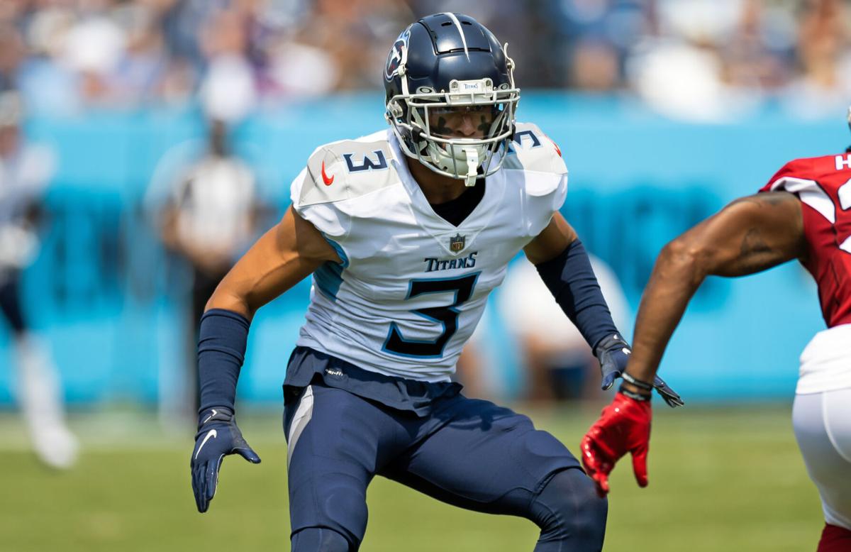 Titans CB Caleb Farley tears ACL against Bills, Titans