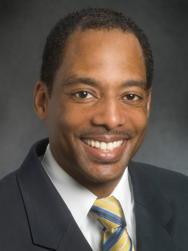 Airport board taps new chair
