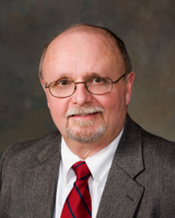 Former Hendersonville chamber chief joins bank