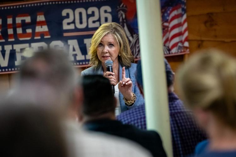 08052026_BlackburnCampaignTrail_WEB-06.jpg