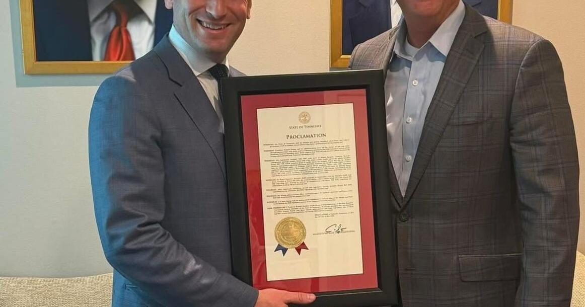 Tennessee Republicans recognize Stephen Miller with proclamation