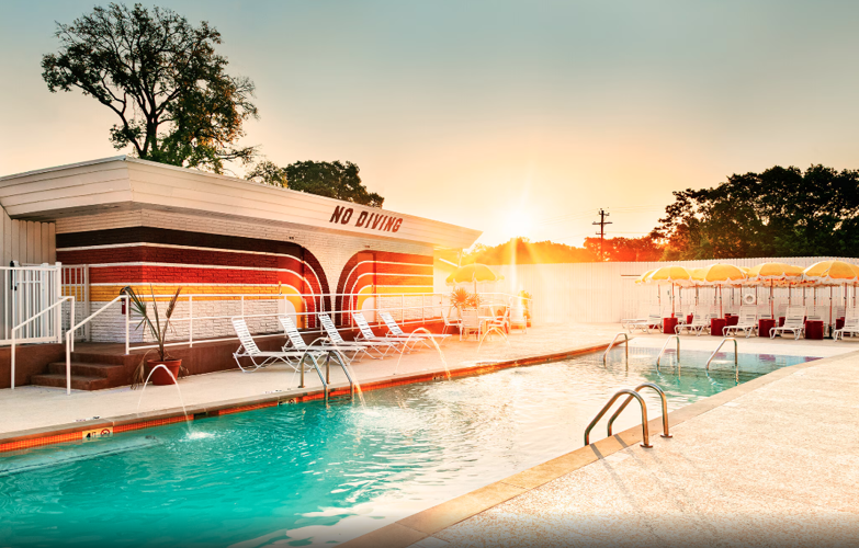 The Dive Motel pool.png