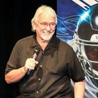 Dave McGinnis to be inducted into Titans' Ring of Honor this year