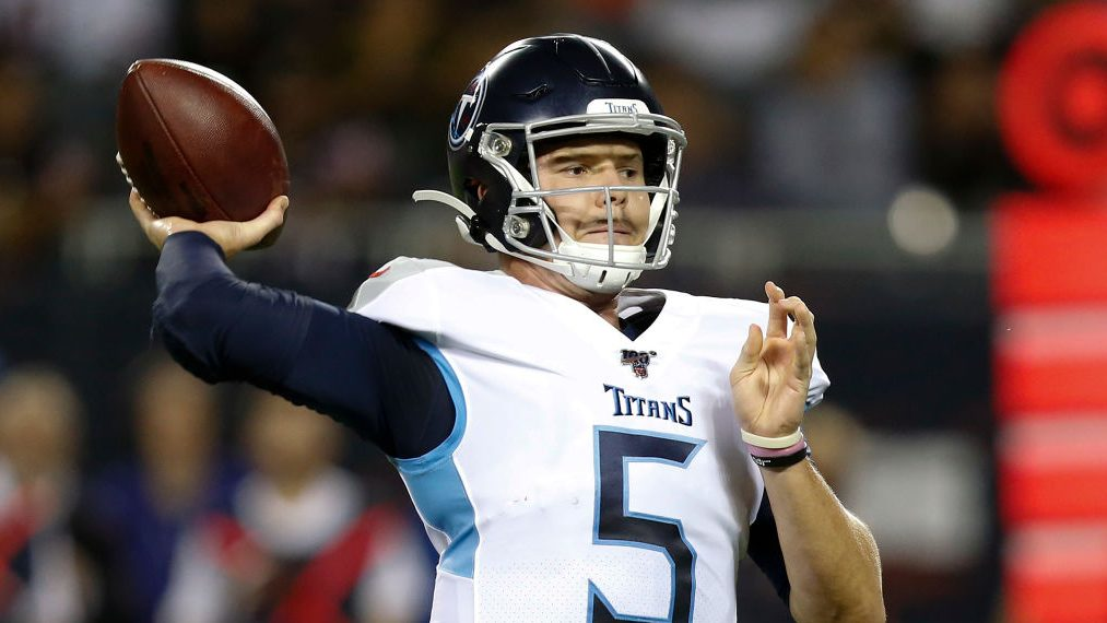 Tennessee Titans quarterback Logan Woodside (5) attempts a pass as