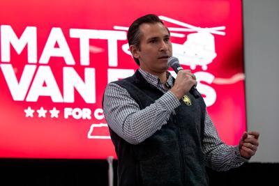 2025_MattVanEpps_MikeJohnsonRally_Web-3.jpg