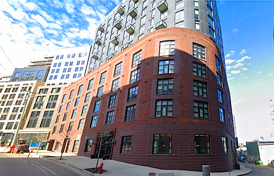 Gulch apartment tower sells for $88.6M