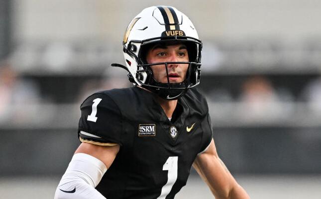 Blaze Berlowitz, Austin Peay v Vanderbilt