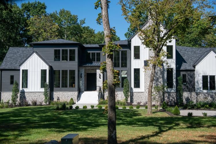 9.19.2023.headlinehomes6044Bresslyn-2.jpg