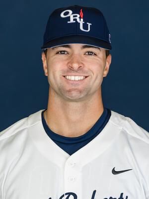 Former Vanderbilt outfielder leads Oral Roberts into CWS | Baseball ...