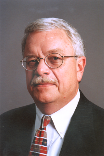 State bar leader stepping back from day-to-day