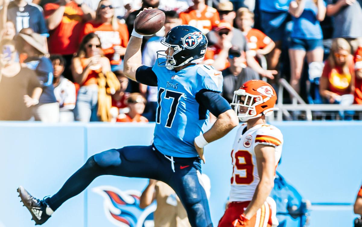 Titans get AFC's No. 1 seed with win over Texans; Chiefs locked at No. 2  seed