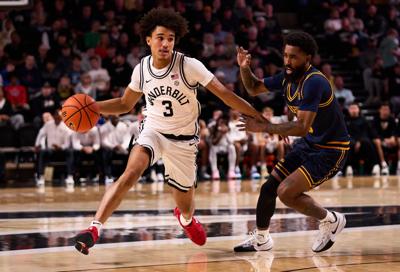 Vanderbilt freshman Tanner making quick transition to college game