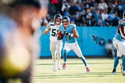 Titans wide receiver Chimere Dike