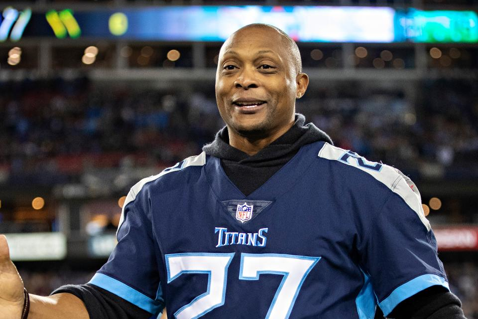 Report: Eddie George's father battling COVID-19, People