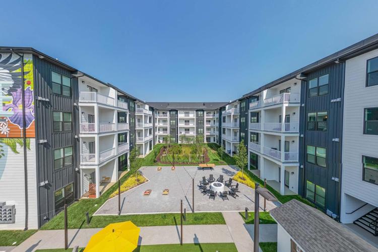 Flats at Laurel and Pine 1.jpg
