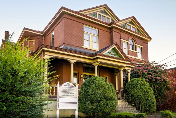 Rutledge Hill building listed for 2.4M+ Development