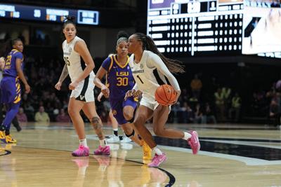 Mikayla Blakes