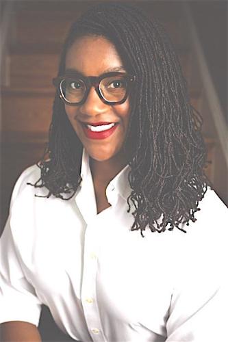 Alayna-Hayes-400x600.jpg