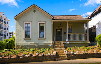 321 29th Ave. N.