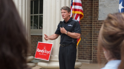 Boyd gave thousands to new PAC before UT appointment
