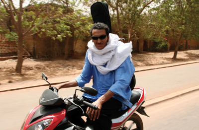 With his Dan Auerbach-produced <i>Nomad</i>, Niger-born guitarist Bombino stands up for peace
