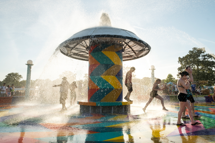 Bonnaroo 2018 Kicks Off With R.LUM.R, a Not-So-Secret Cage the Elephant Set and More