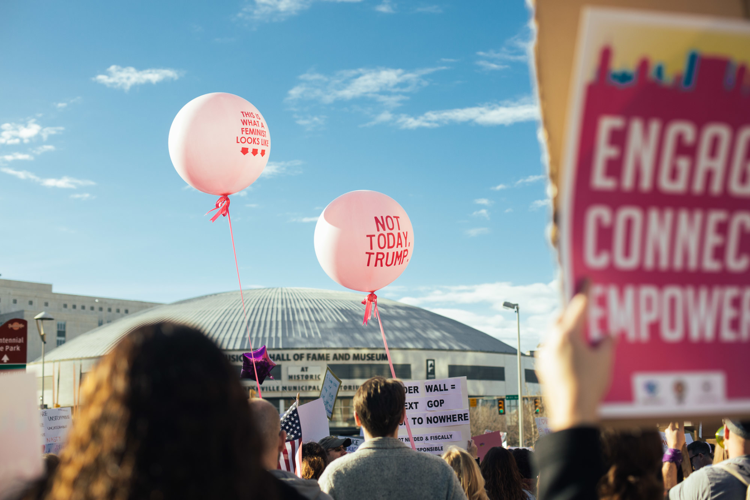 Estimated 15,000 Come Out for Women's March 2.0
