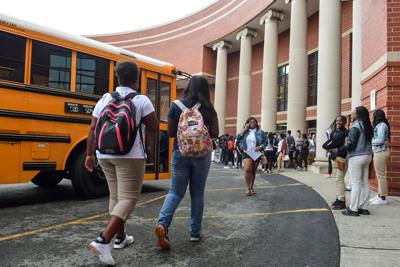 Pearl-Cohn students