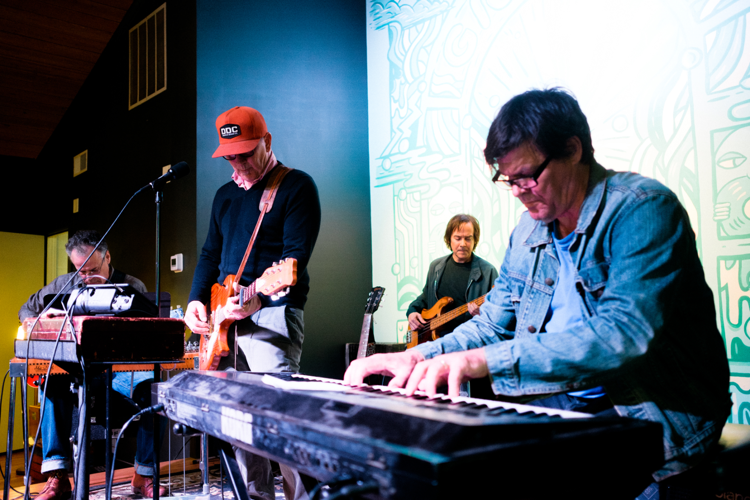 Lambchop Keeps Cool at Grimey's