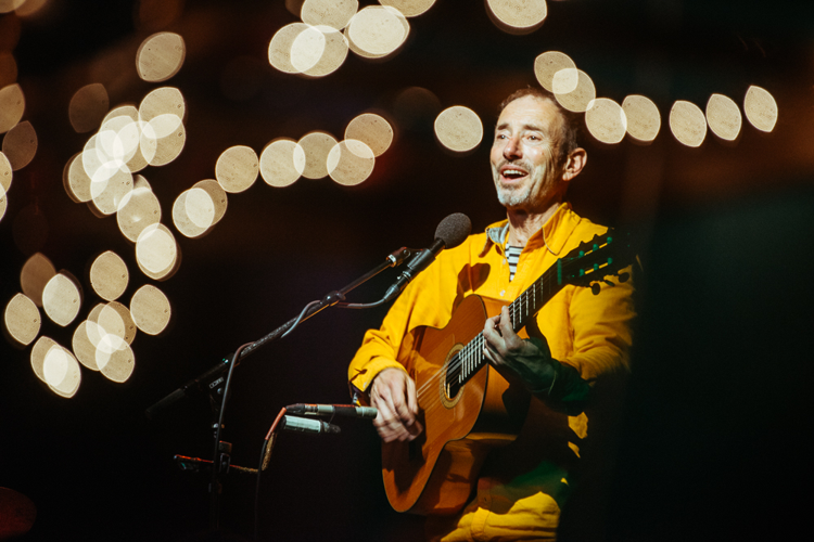 Ten Great Things Jonathan Richman Said (and 11 Great Photos of Jonathan Richman) at The Basement East