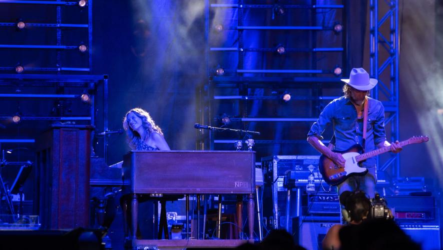 Sheryl Crow-4.jpg