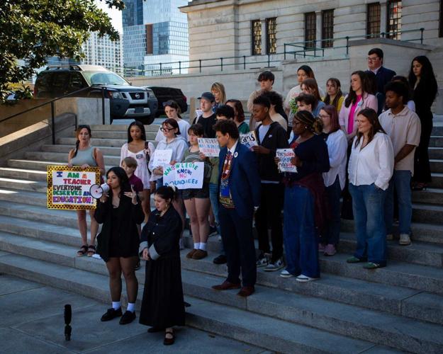protesters immigrant student bill
