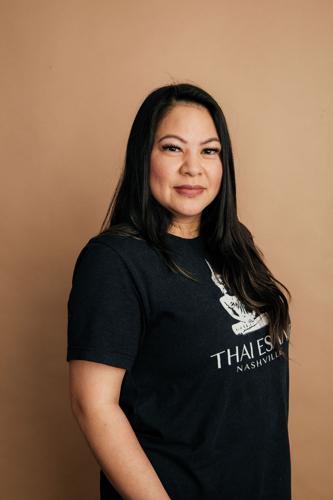 Nina Singto,  Thai Esane