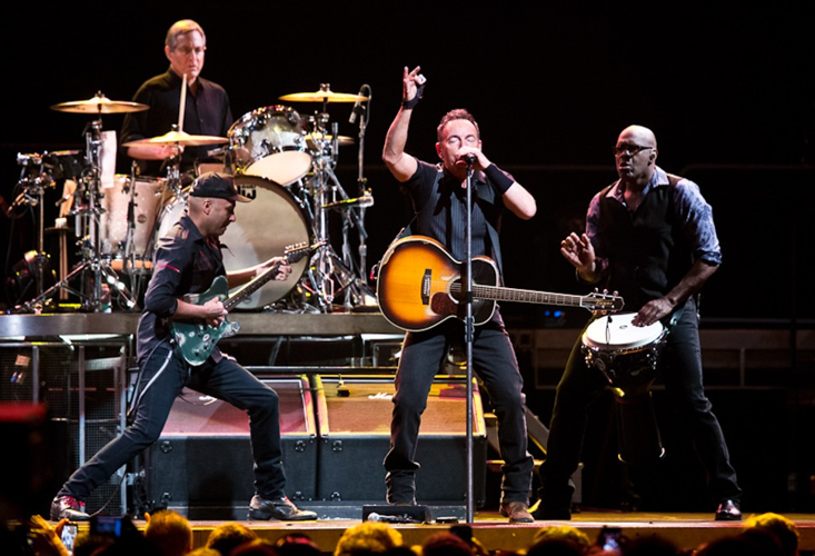 Bruce Springsteen and the E Street Band at Bridgestone Arena, 4/17/14