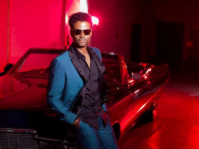 musicdblanks-ebenet-look1-1-2.jpg