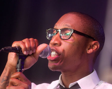 Raphael Saadiq at Bonnaroo