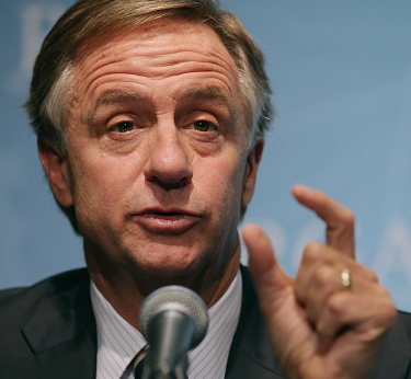 Haslam Breaks His Silence, Says He Won't Vote for Trump