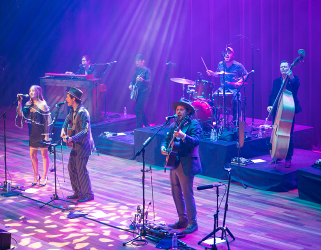 The Spin: Old Crow Medicine Show at the Ryman, 12/30/2017