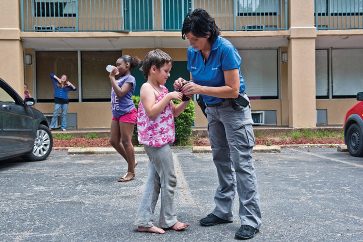 At Casa Blanca Casa Linda, a low-rate apartment complex, office manager Pauline Spalding plays mother, enforcer and badass