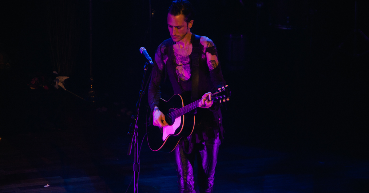 Lana Del Rey w/Jimmy Gnecco at the Ryman, 5/2/14 | Nashville Music News ...