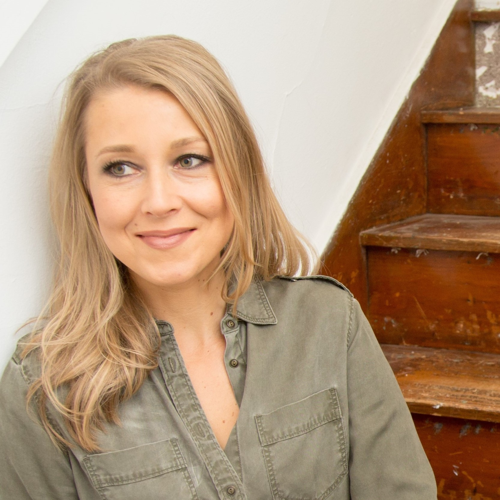 <i>She Come by It Natural</i> Pays Unique Tribute to Dolly Parton