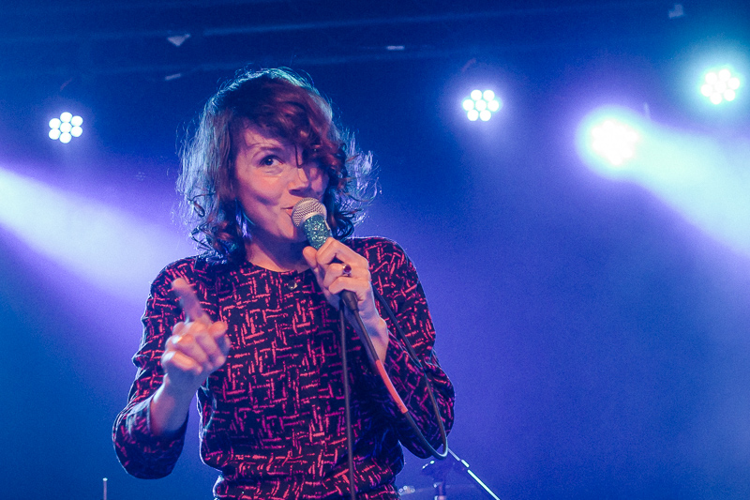 Those Darlins Take a Bow at The Basement East