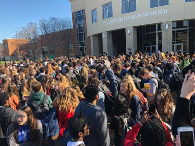Nashville Students Walk Out of School Demanding Action on Gun Violence